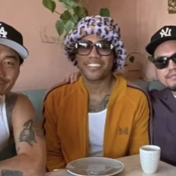 GOORIN BROTHERS fuzzy bucket hat - Picture 7 of 8